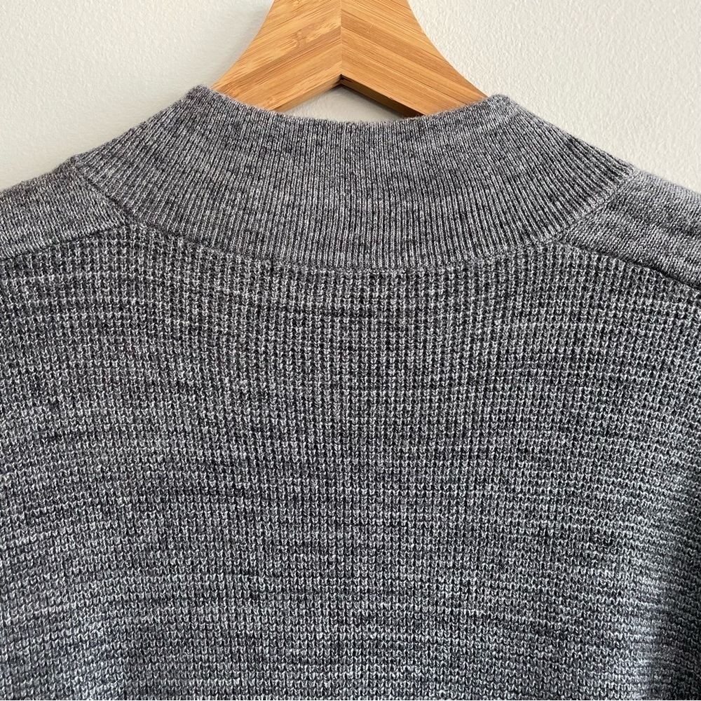 Michael Kors Men's Zip Front Sweater Size XL Gray - Picture 2 of 12
